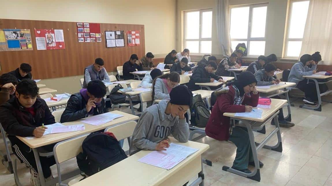 Bigep Kapsamında 10. Sınıflara Deneme Sınavı Yapıldı 